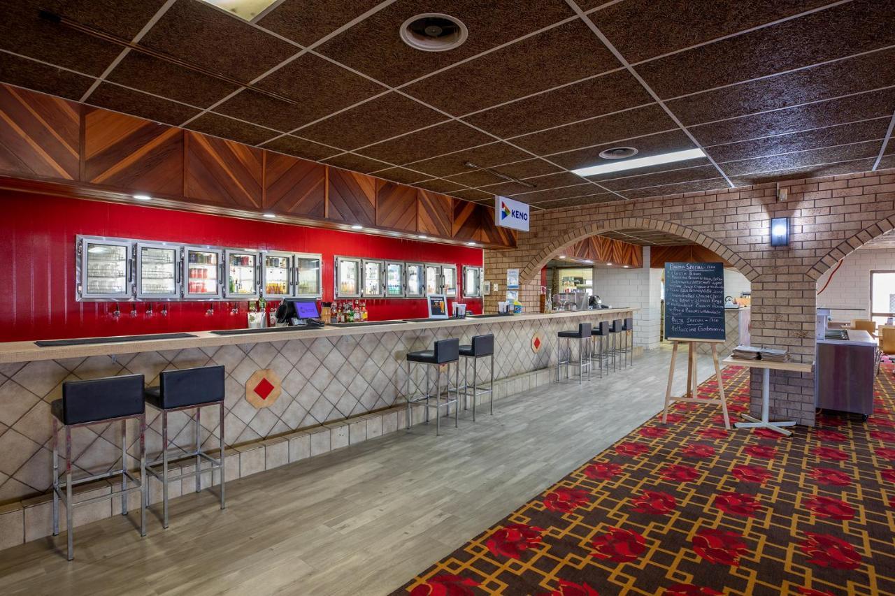 Leichhardt Hotel Motel Клонкарри Экстерьер фото